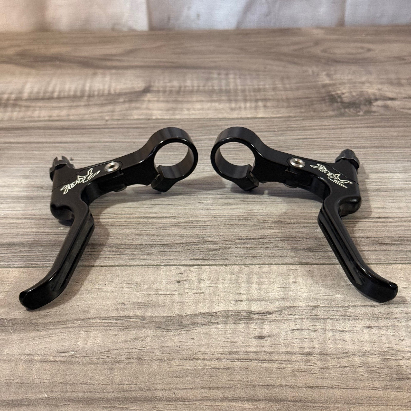 Real Design Cantilever Mountain Bike Brake Levers CNC Black
