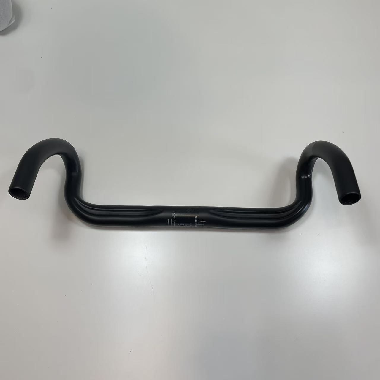 Road Bicycle Handlebars Carbon Handle Bar Drop Bars Cycling Groove Design 38cm