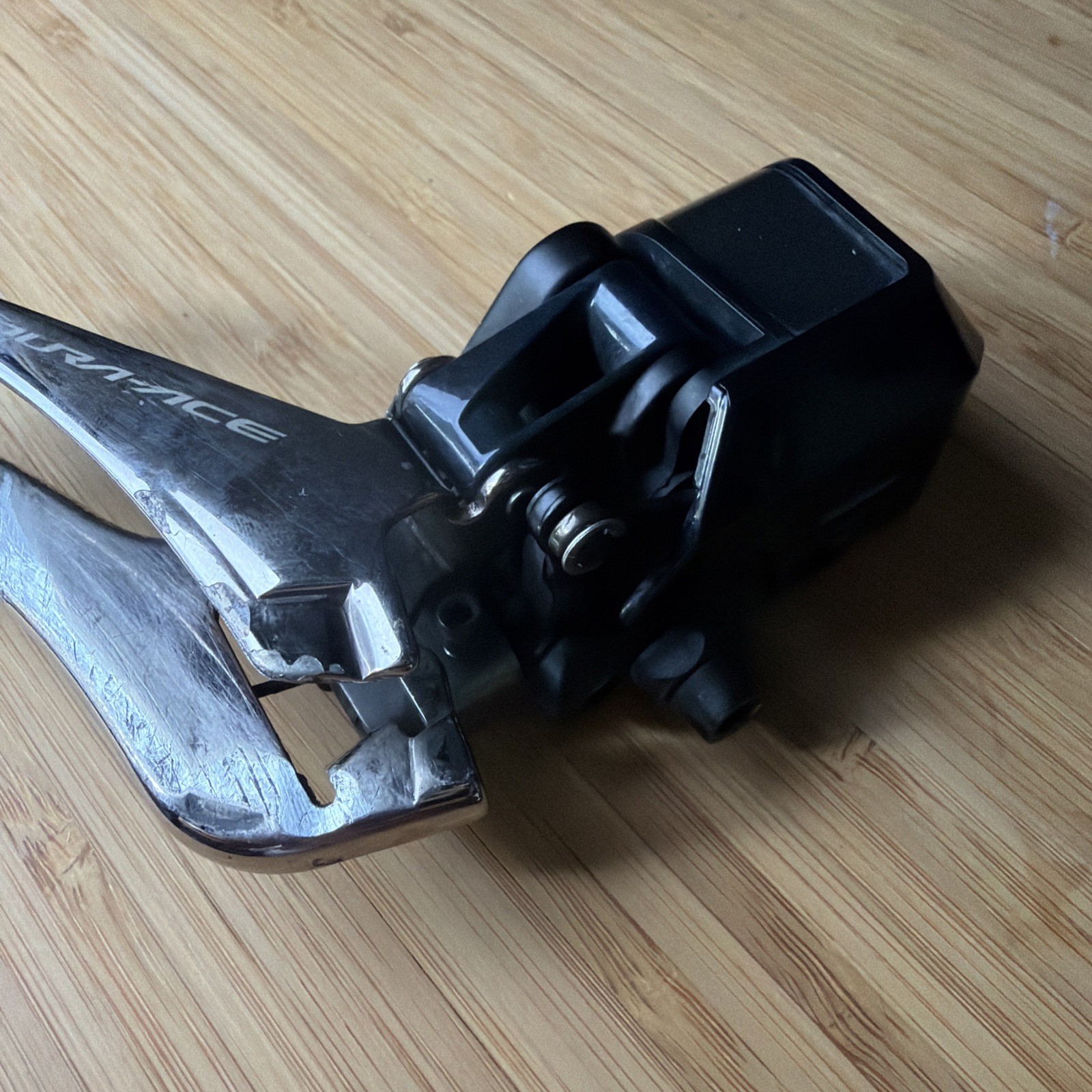 Shimano Dura-Ace FD-R9150 Di2 Electronic Braze-On 11-Speed Front Derailleur