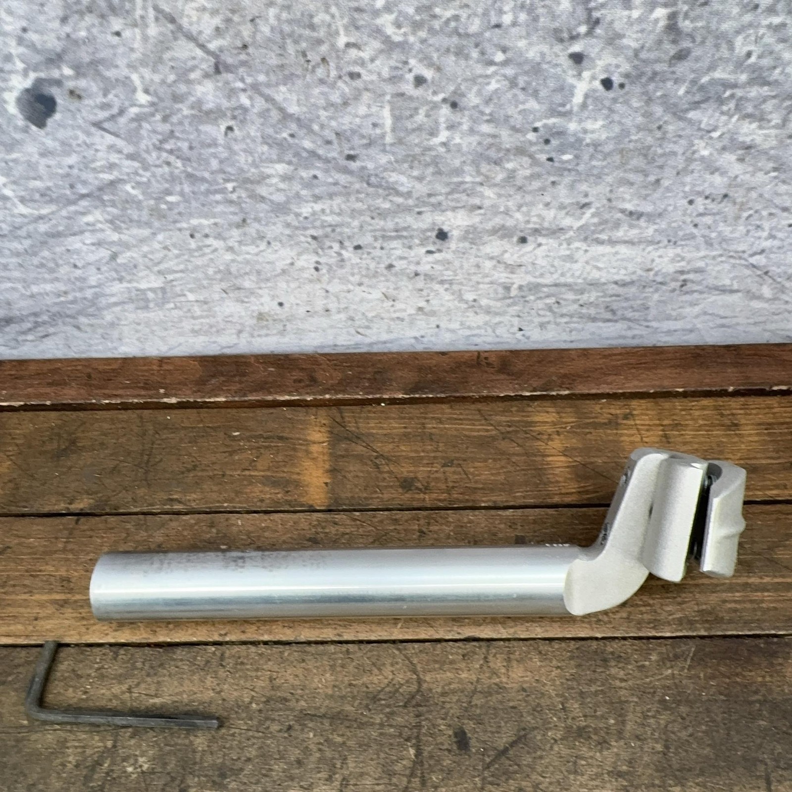 Vintage Avocet Seatpost 26.8mm Silver Alloy Road MTB Bike 80s 90s Box 355g