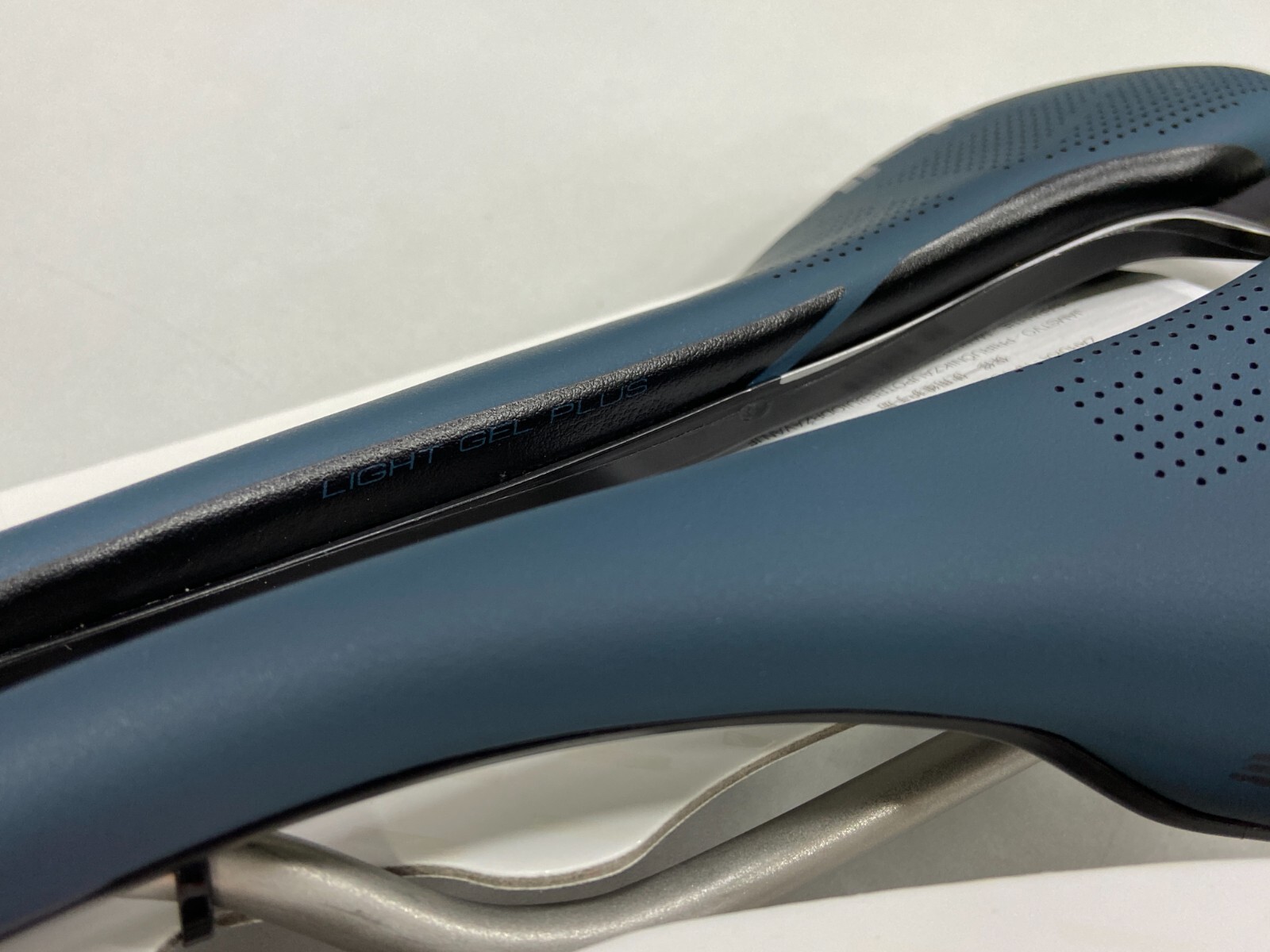 Selle Italia SLR Boost Gravel Ti316 Superflow L3(145x248mm) Saddle Blue Granite