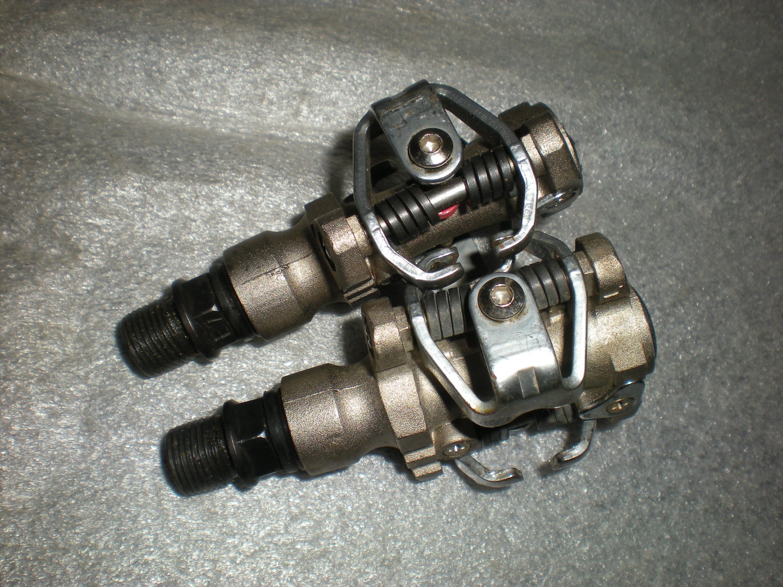 UNBRANDED Bike Clipless Pedals (Wellgo WAM-M919 STYLE)