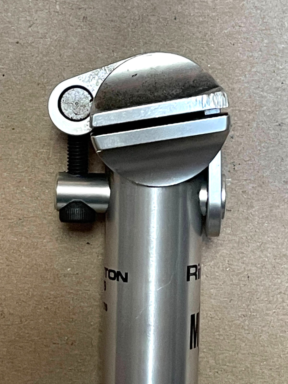 Ringle Moby Seatpost: 27.2mm x 360mm – Silver Anodized