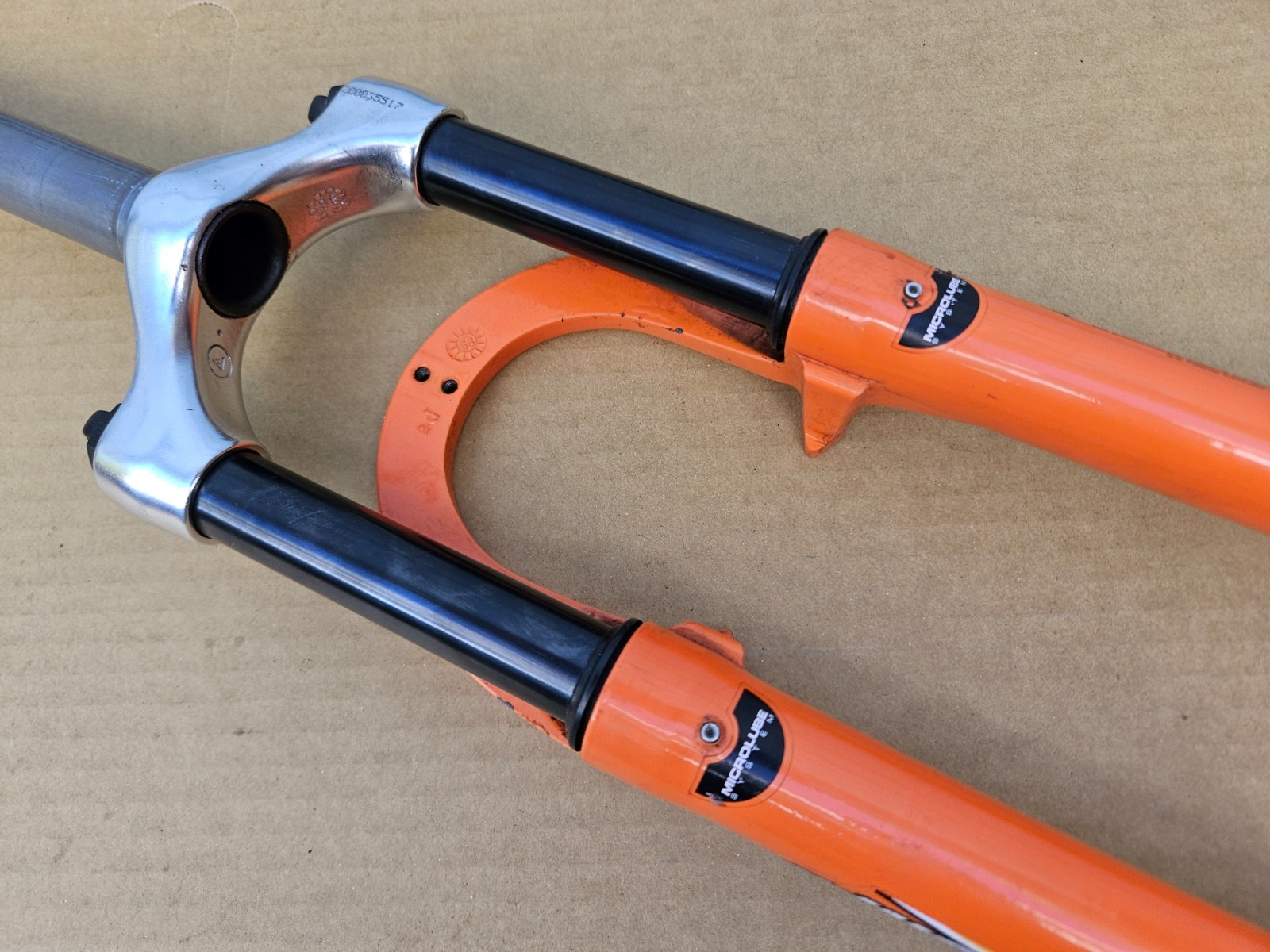 90s Manitou Magnum R 26″ Mountain Bike Front Fork 1-1/8″ Steerer V or Disc Brake