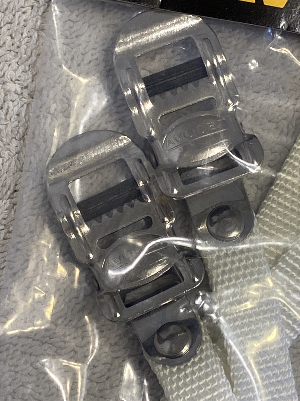 NOS Avocet Woven Nylon White Toe Straps
