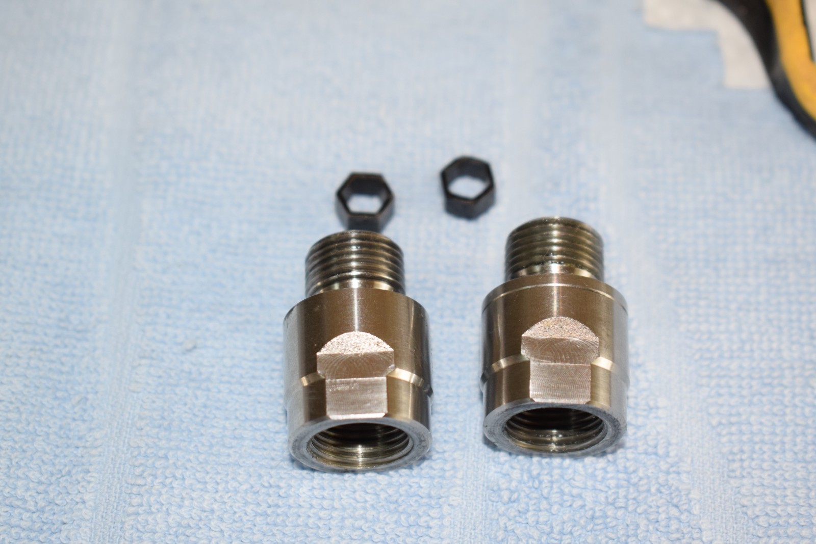 Shimano Ultegra PD-R8000 SPD Clipless Pedals with Cleats and Pedal Spacers