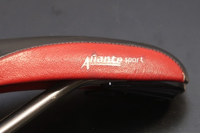 Fizik Aliante Sport Titanium rail Saddle Italy Red and Gray