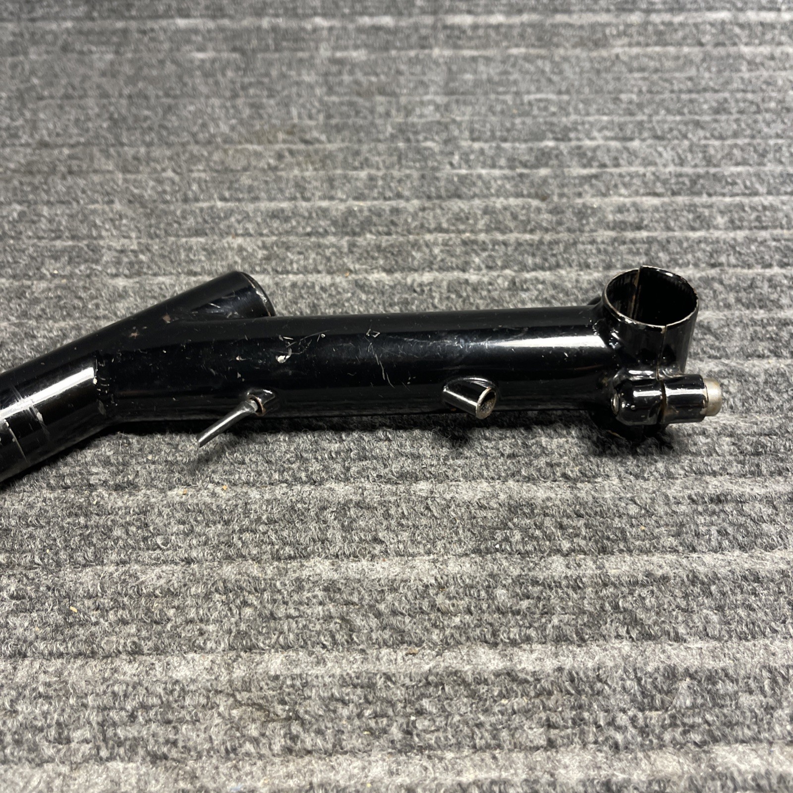 GT 1″ Quill Stem 25.4mm Clamp 135mm 2-Bolt Faceplate w/ Cable Pass Thru MTB