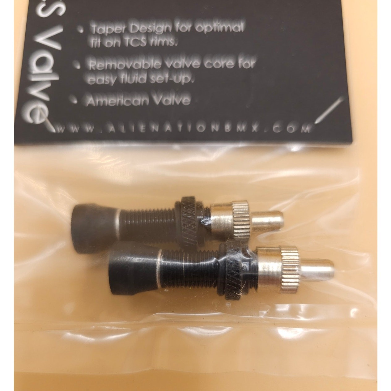 Alienation TCS Tubeless Alloy Schrader Valves Black Pair 63985 Sealed 2-Pack