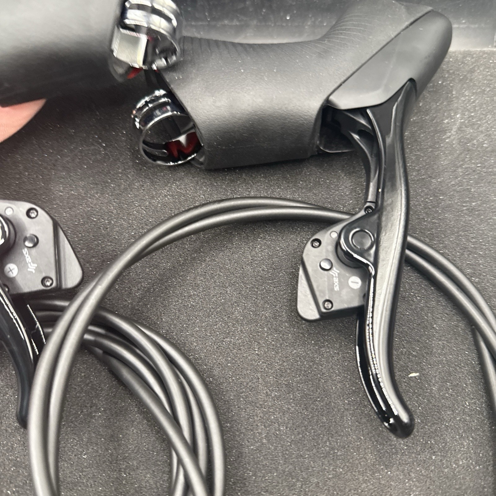 Sram Force Axs D1 1000/2000mm Hydraulic Disc Shifter And Brake Set 12 Speed (nw)