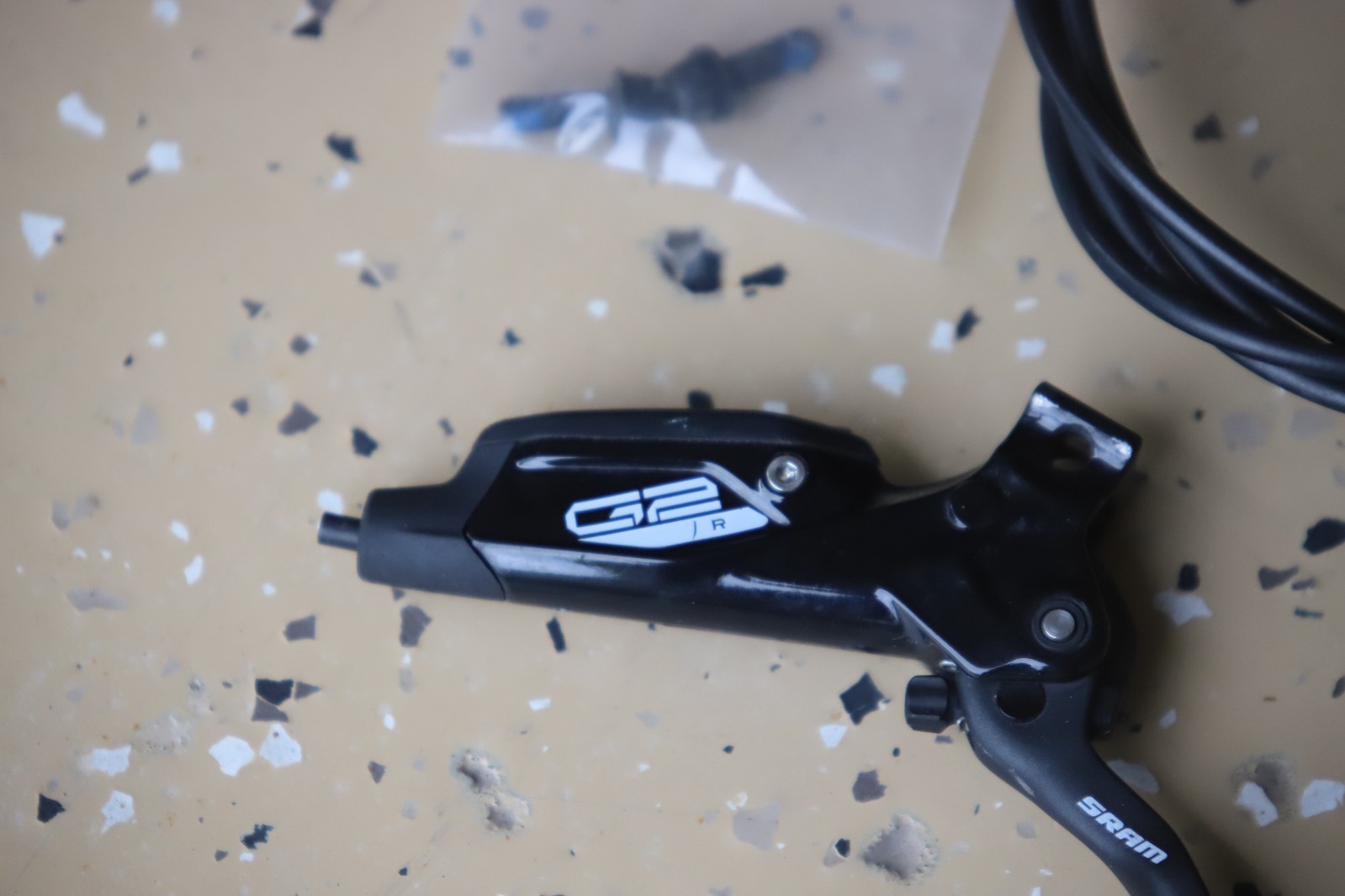 SRAM G2 right/left Hydraulic Disc Brake Lever + Caliper + Hose Gloss black