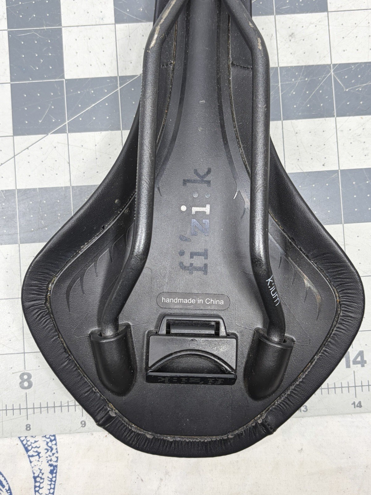 Fizik R5 Kium Rail Road Saddle Black Used (B2)