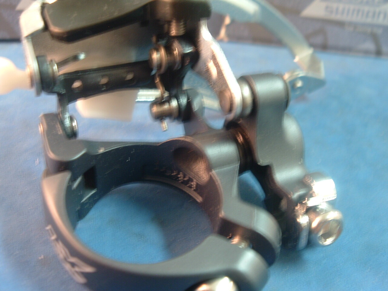 Shimano NEW Deore LX M570 31.8MM MTB Front Derailleur-TP/TS- 8/9-Spd -2000- NIB