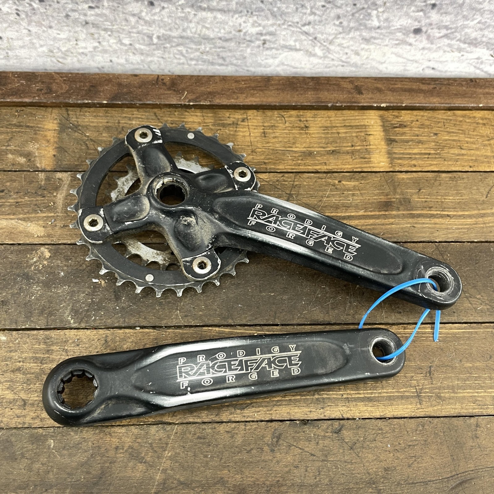 Race Face Prodigy Crank Set SPLINE 175mm 104/64 BCD Triple 90s Mountain Bike