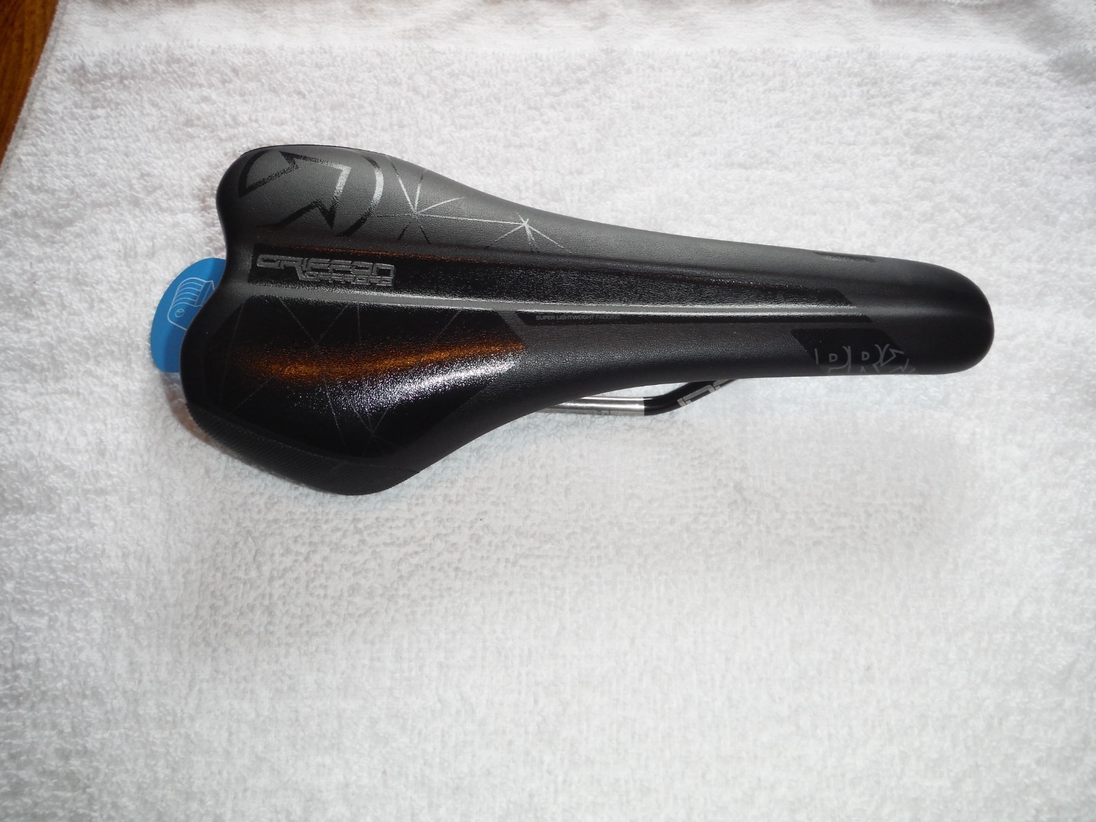 Shimano PRO GRIFFON Offroad Saddle 132mm, Excellent Condition!