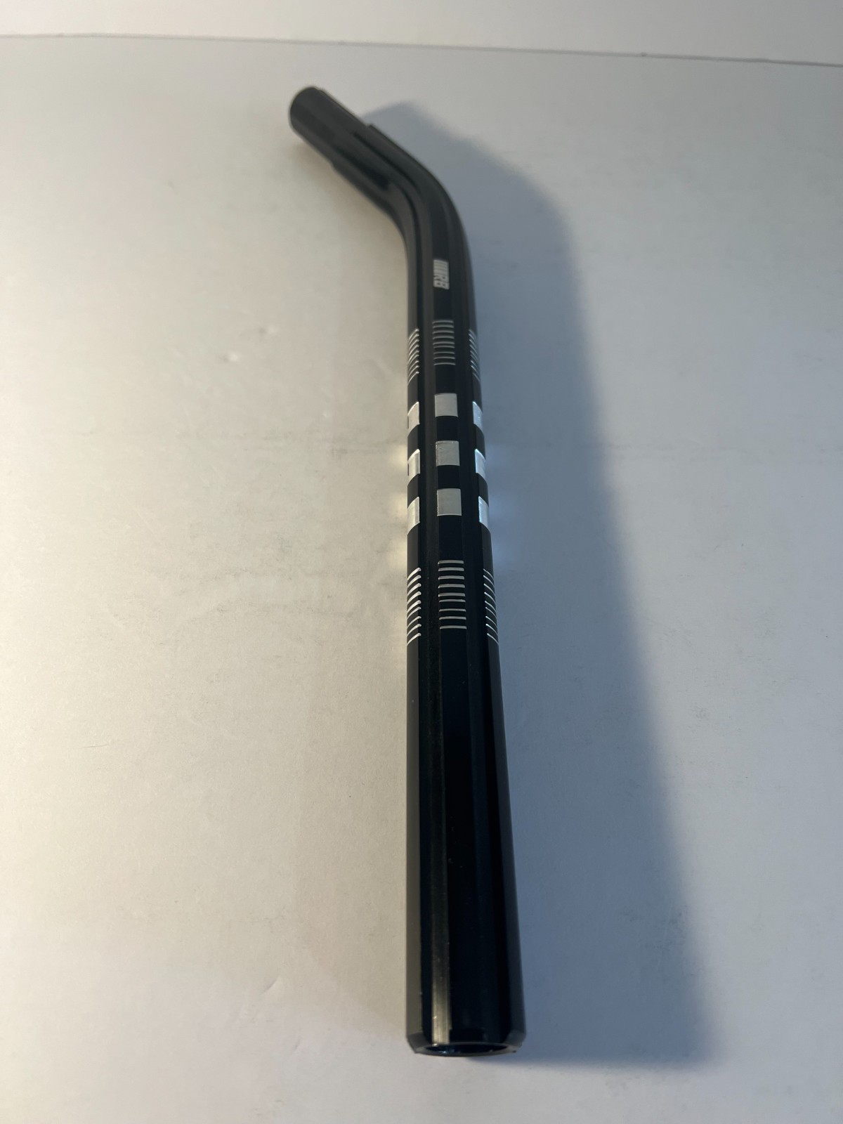 Layback Seatpost – Black – 22.2mm – Fluted