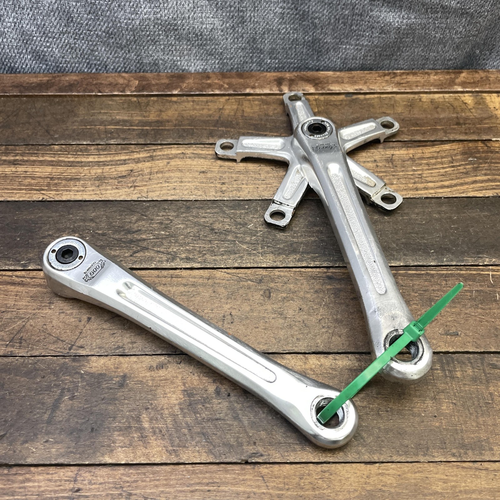 Vintage Shimano 600 Arabesque Crank Set 170mm 130 BCD Old School BMX Cranks