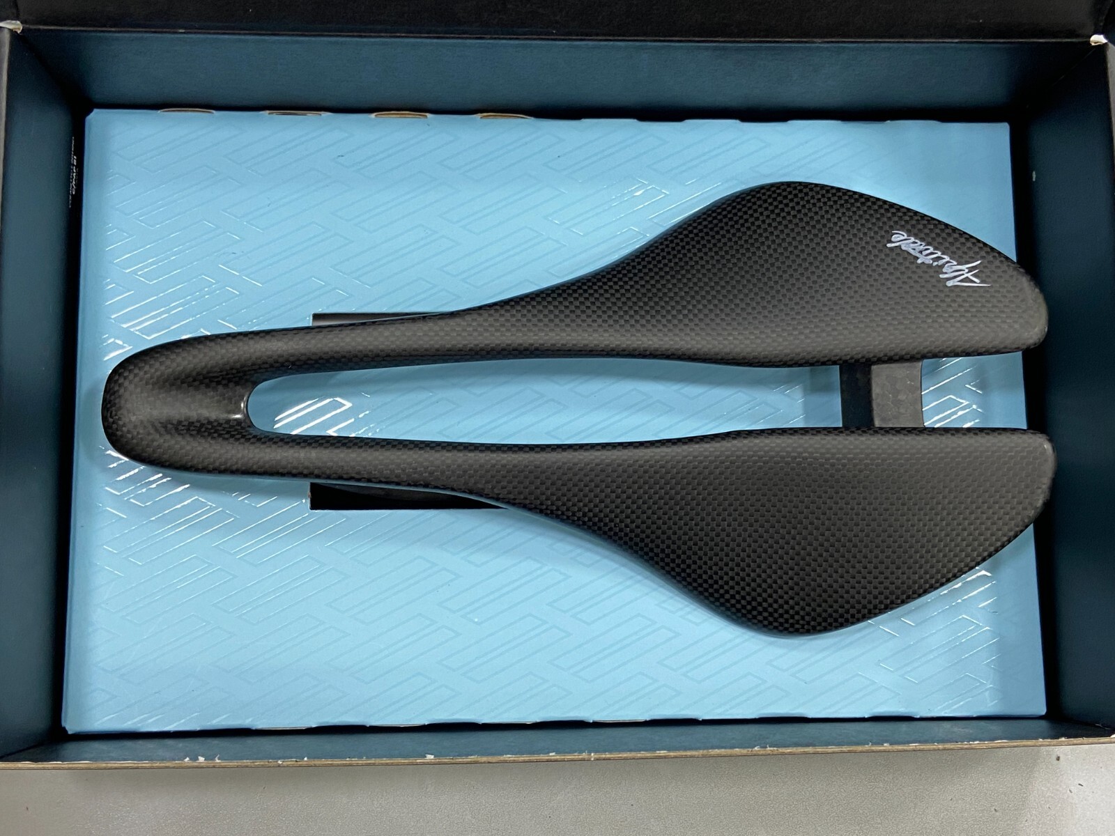 Alpitude Gardena Carbon Modern Road Saddle (128mm/140mm/150mm) 1K Plain Black