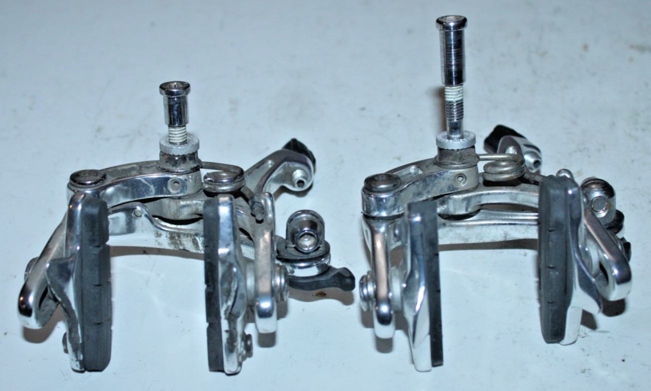Shimano 105 Brake Caliper Set 49-39mm Silver Side Pull Recessed BR-1050 ShipsUS