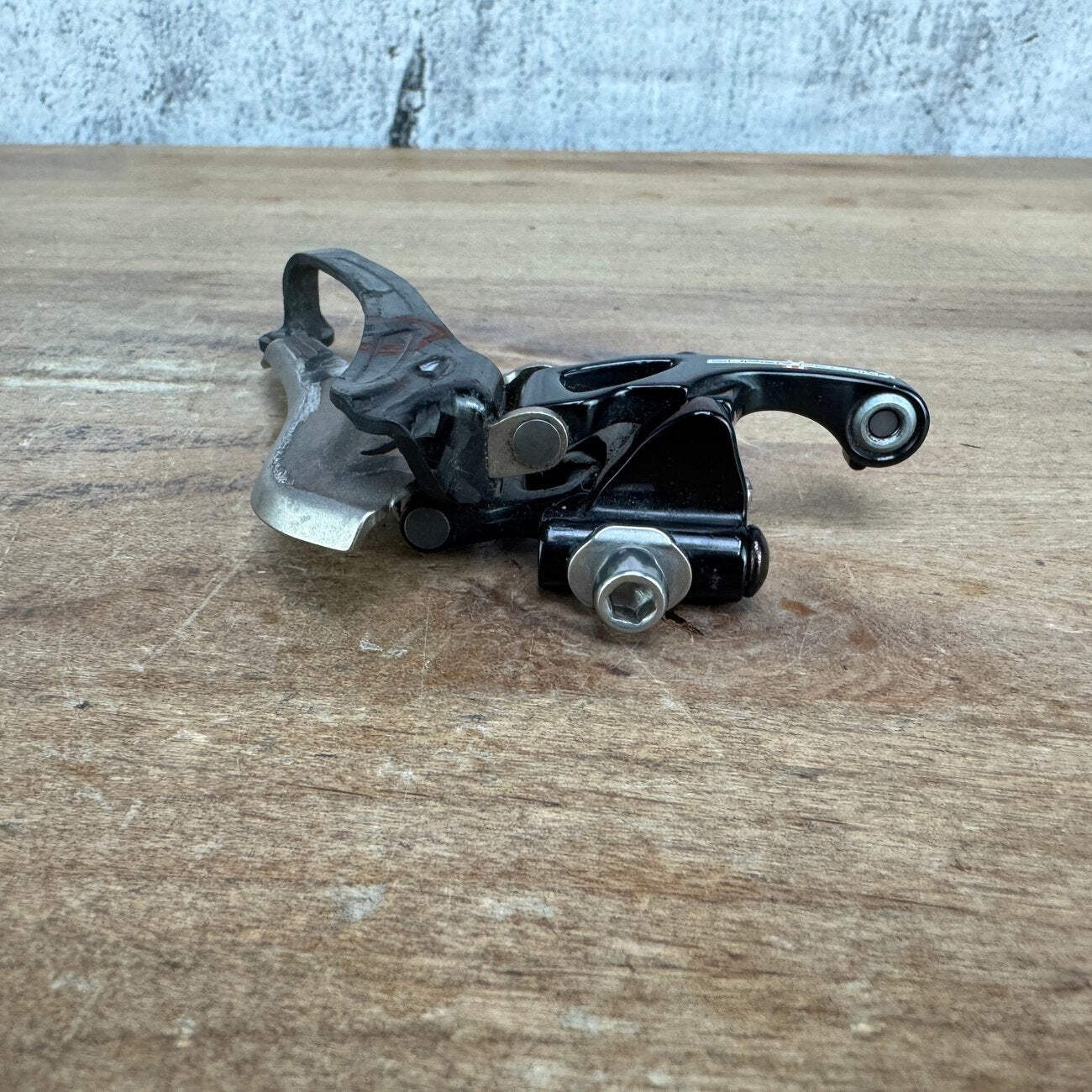 Campagnolo Super Record 11 2015-2017 FD15-SR2BS2 11-Speed Front Derailleur 74g