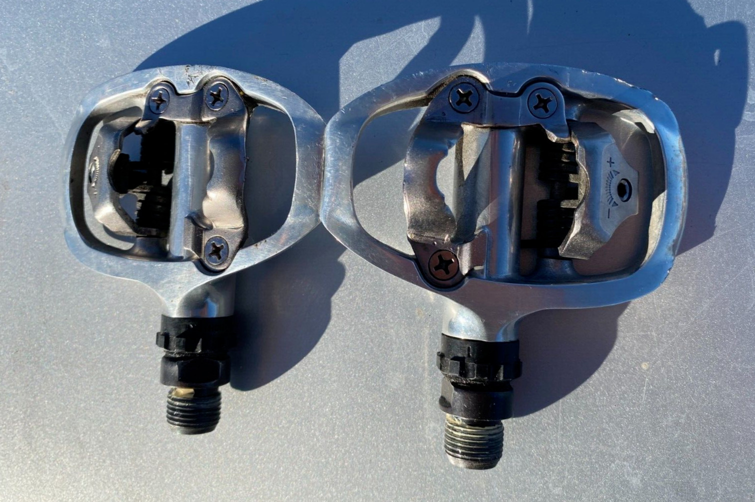 Shimano SPD Clipless Road Bike Pedal Set PD-A520 Low Profile/Smooth Bearings