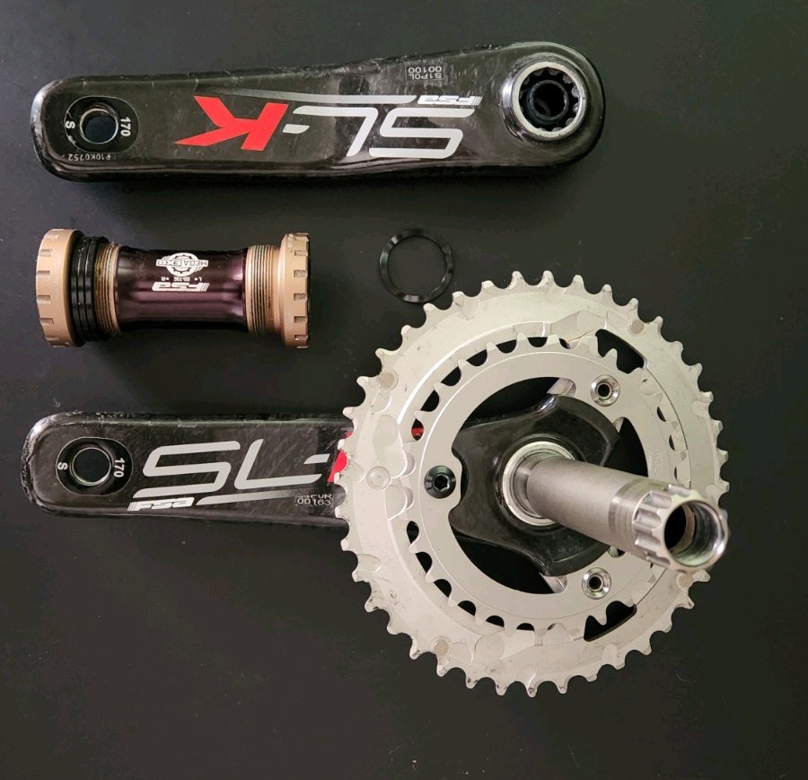 FSA SLK Carbon MTB 3 Arm Crankset 170mm 40/28 86 bcd & MegaExo BB
