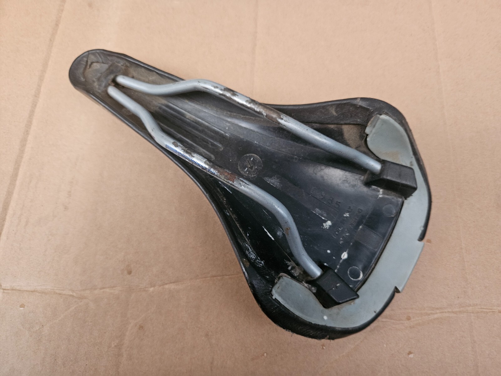 Vintage Vetta SL Road Mountain Bike Saddle Manganese Rails Black made in Italy