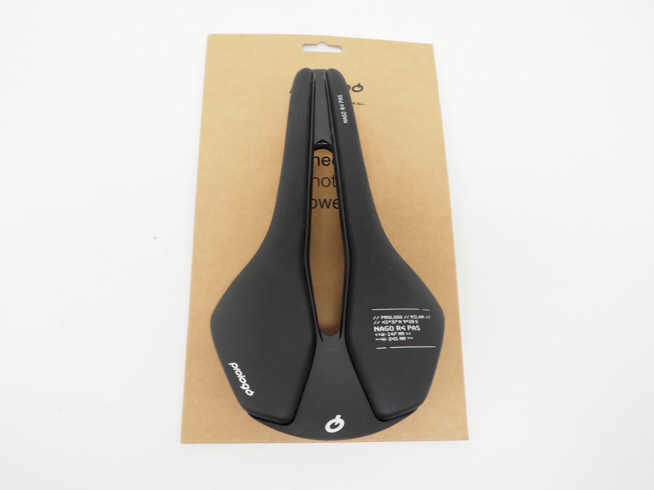 New! Prologo Nago R4 PAS Bicycle Saddle Nack 7×9 Carbon Rails 147 x 245mm Black