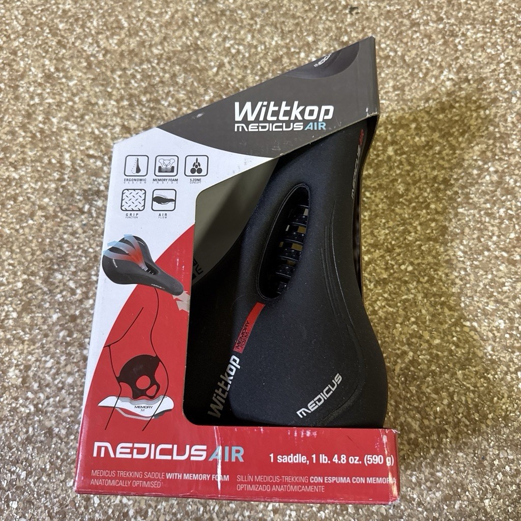 Wittkop Medicus Air Memory Foam Trekking/Sport Bike Saddle Seat, Black