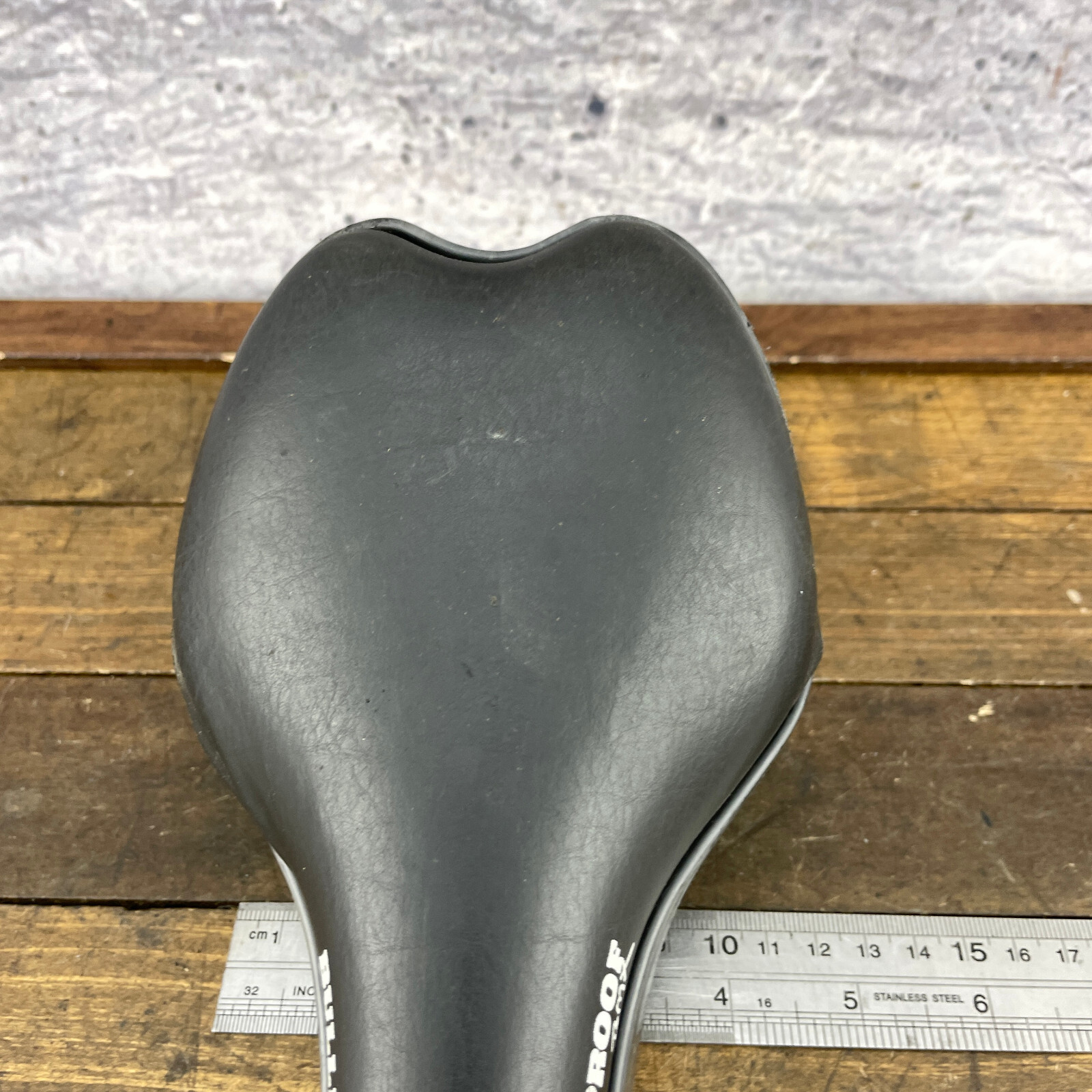 Bulletproof BMX Seat Padded Saddle Drop Mid School Black Viscount 2994 Loose