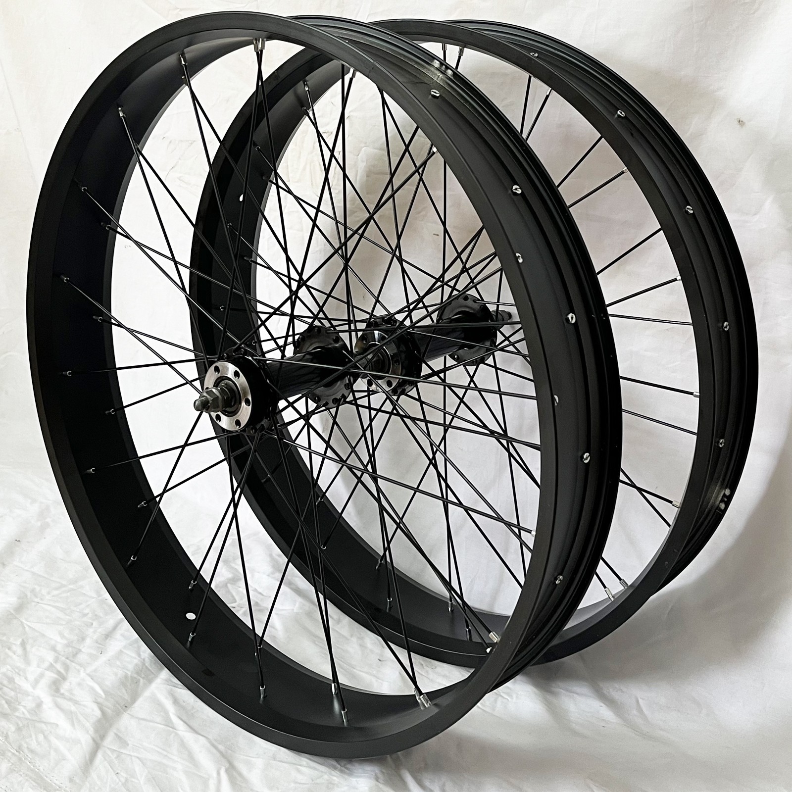 26» *4.0″ Bike Fat tire Suspension Fork & 26*4.0″ Wheel set 135mm*190mm 36H 12G