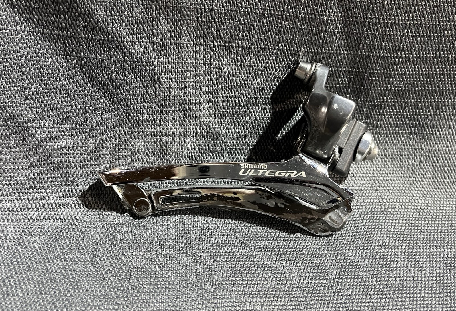 Shimano Ultegra FD-6700 Front Derailleur 2×10 Braze-on Bottom Pull Road Bike