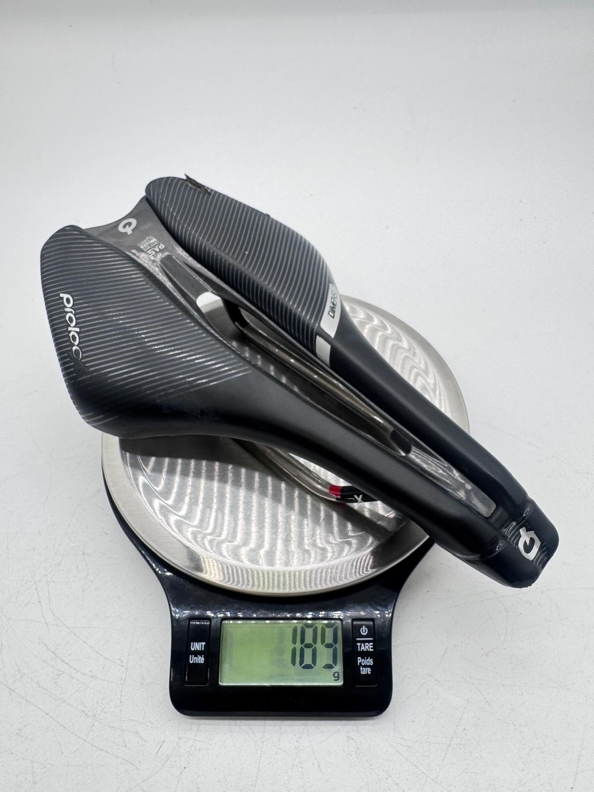 Prologo Dimension 143 Saddle Carbon Shell