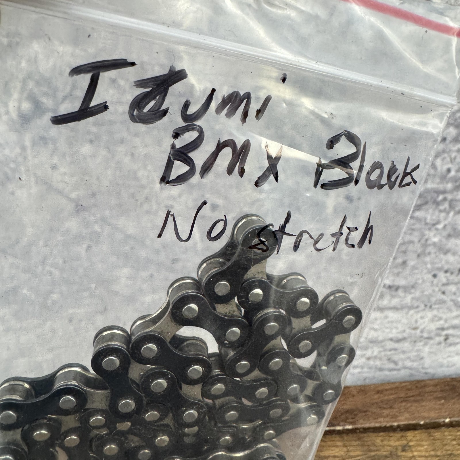 Izumi BMX Bicycle Chain 84 Links Black Japan Single Speed Steel 290g BMX Used
