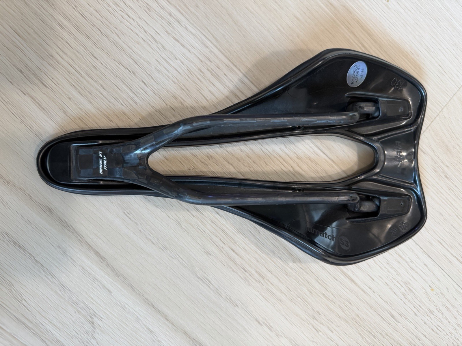 Selle Italia SLR Boost Kit Carbonio Superflow Saddle (Black) S3 Size 130mm