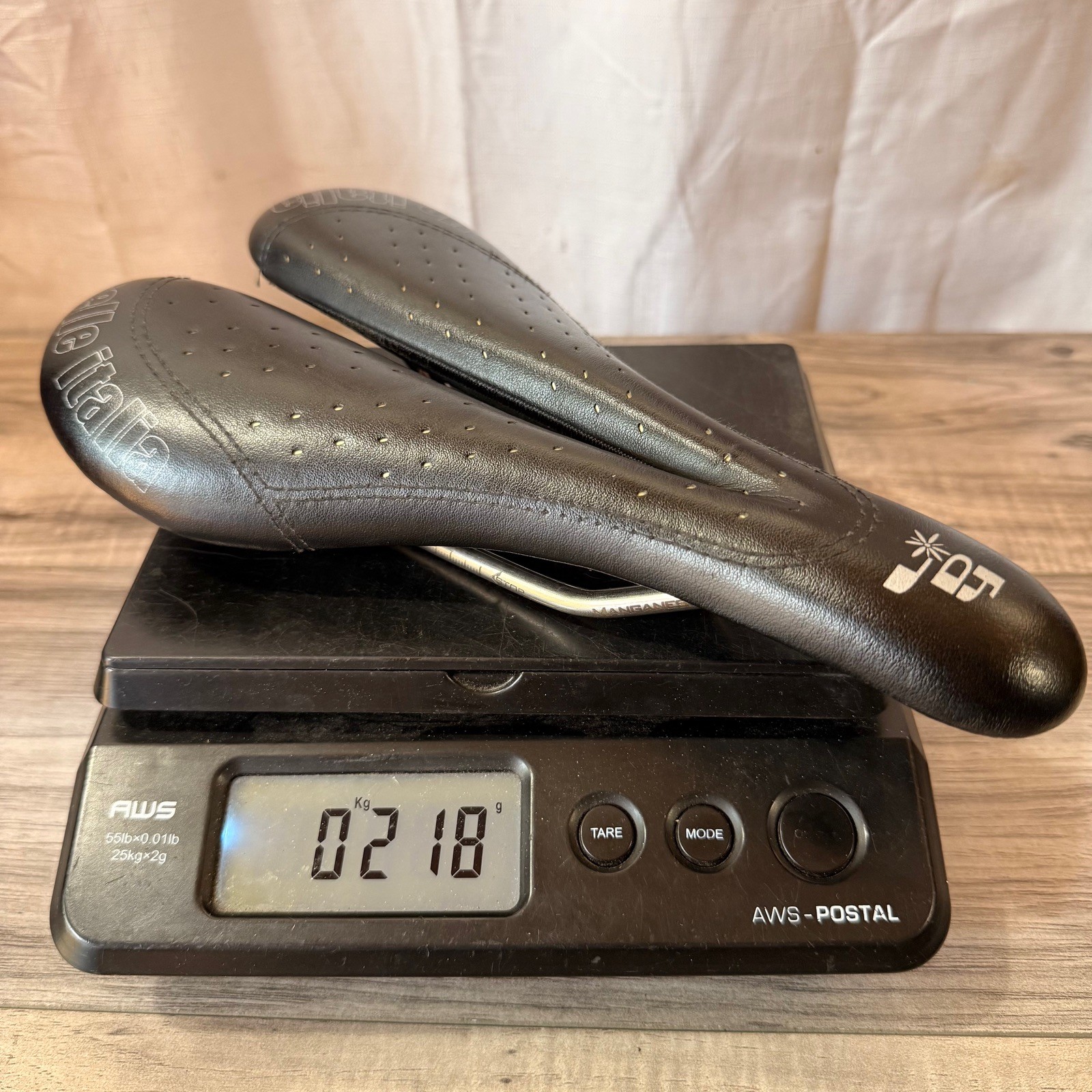 Selle Italia SLK Lady Gel Flow Saddle Black Leather Manganese 