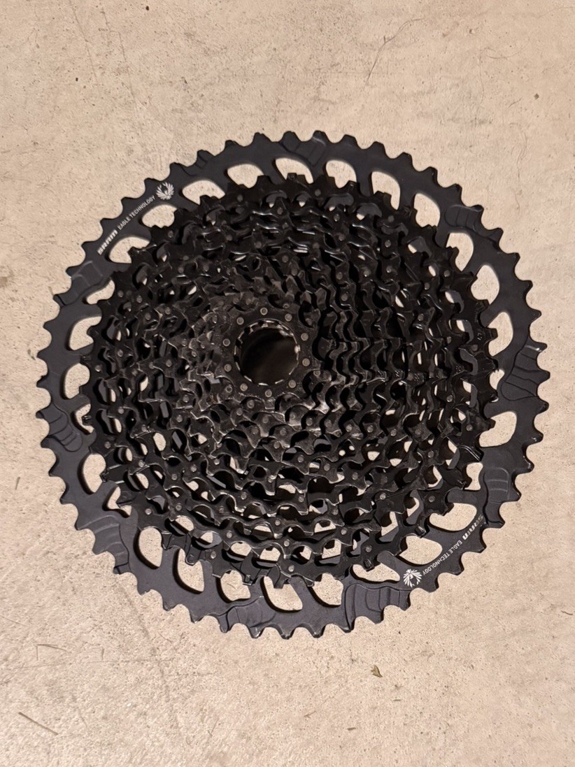 SRAM GX AXS Eagle Rear Derailleur & 10-52t GX Eagle Cassette & XD Free Hub Body