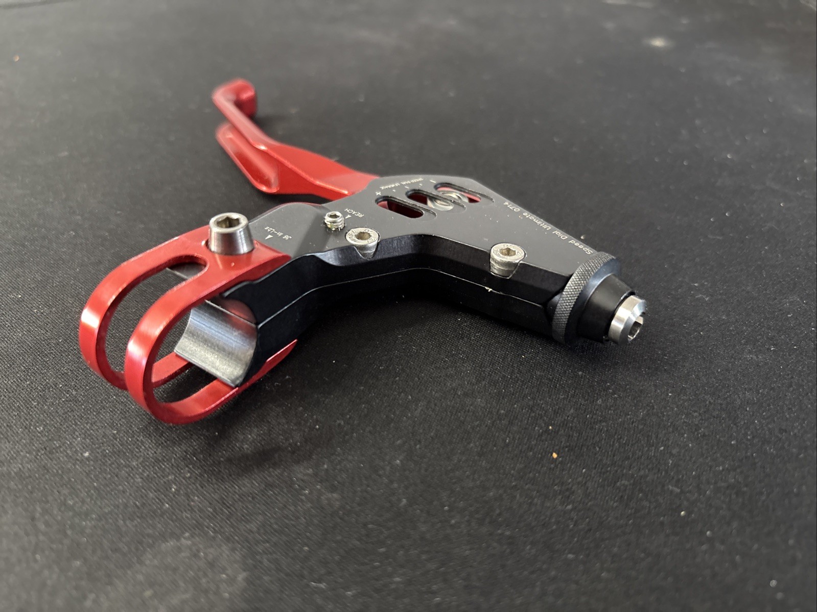 AVID Black Ops Research Speed Dial Ultimate Levers, Rare Red Lever Blades
