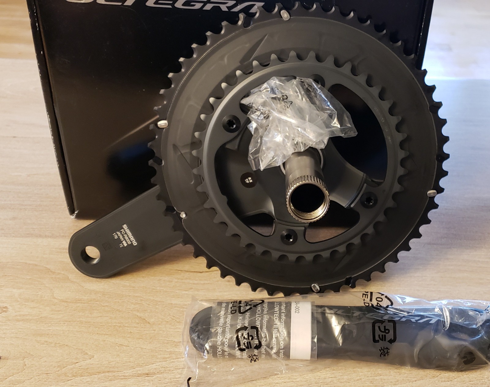 NEW Shimano Ultegra FC-R8000 Crankset 170mm 52-36T 11 spd. Free, Fast Shipping.