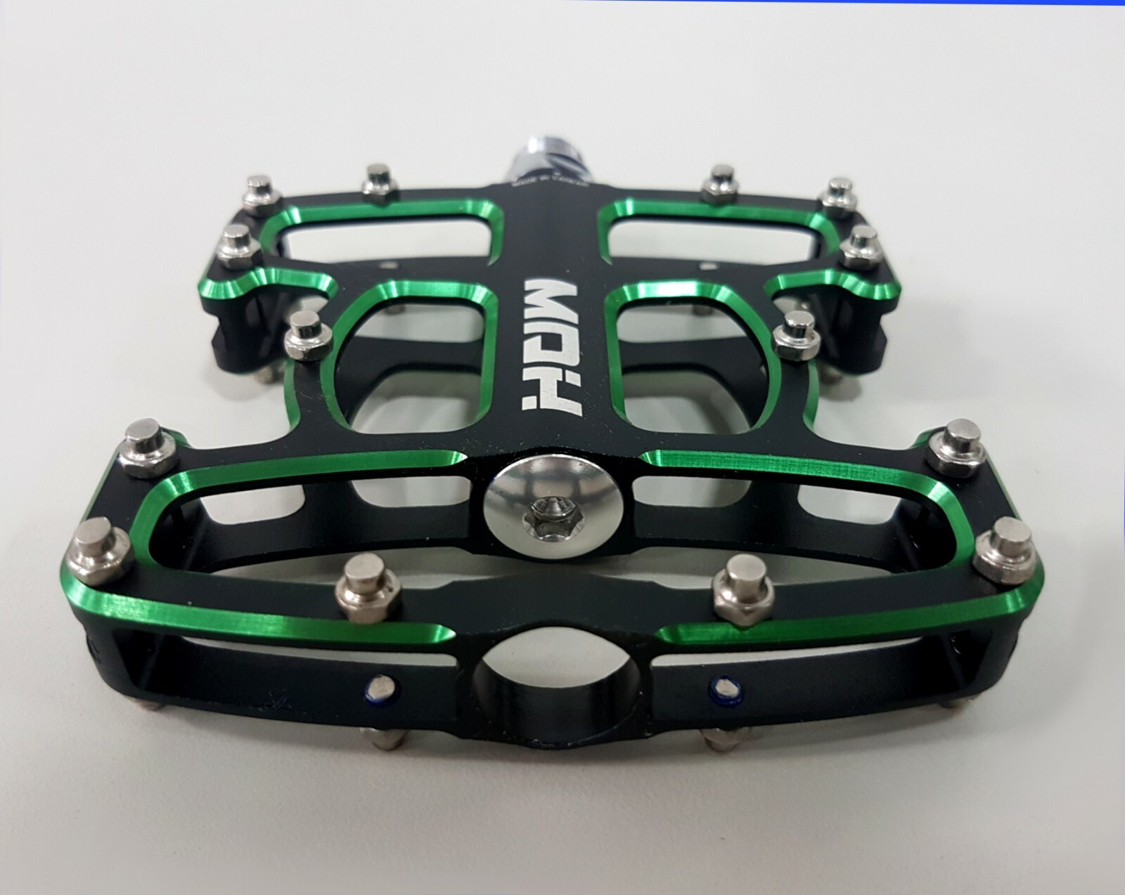 MDH Off-Road – MTB PXA01 375g 108x100x25.5mm Aluminum Bicycle Pedal Black Green