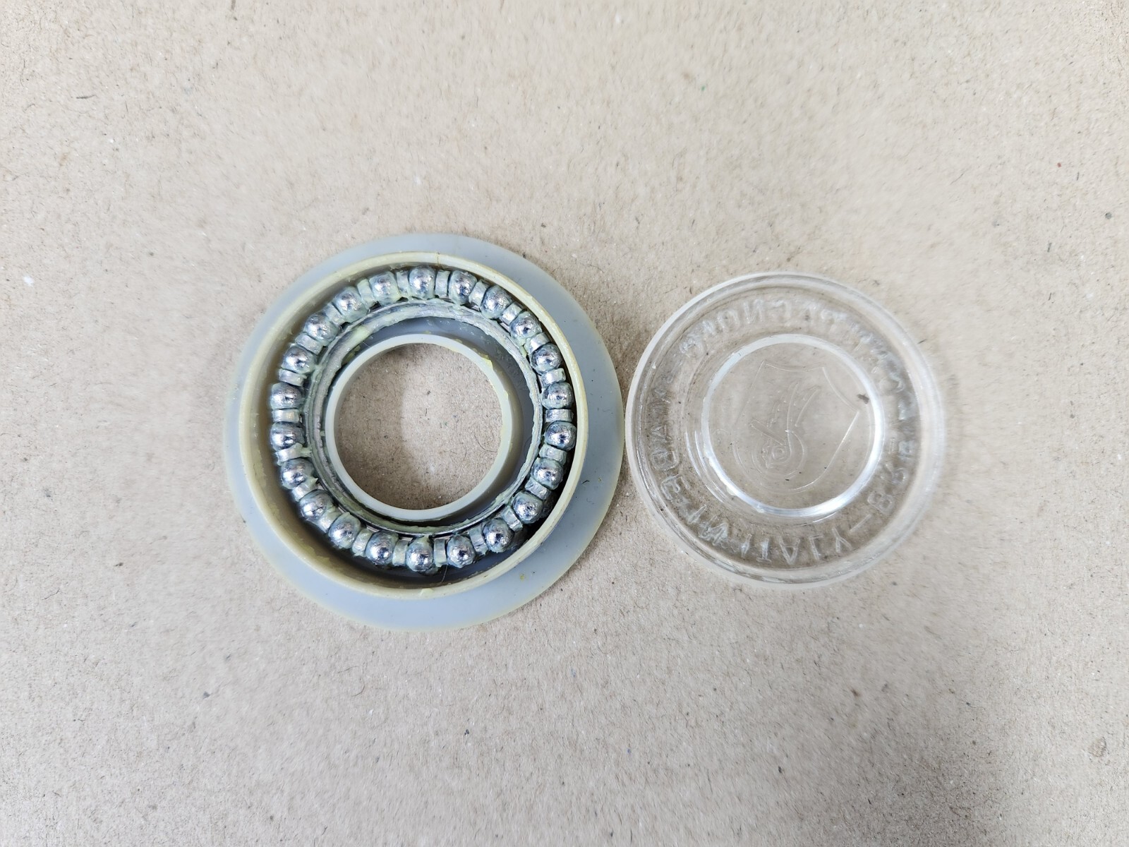Campagnolo 1″ (1 in) Threaded & Treadless Headset Bearing Set