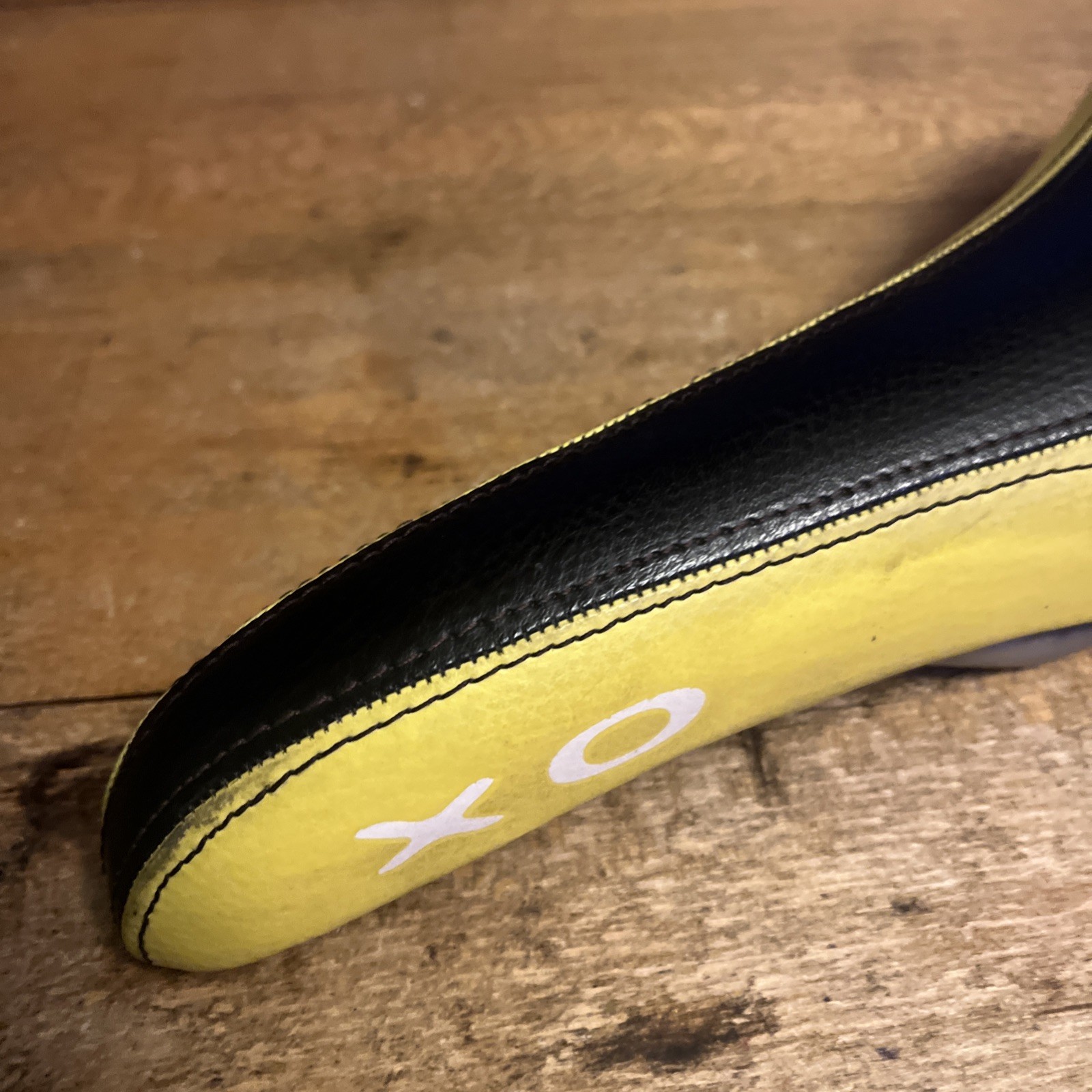 Vintage Selle Italia XO Black And Yellow Saddle 268 mm Length 138 mm Wide Italy