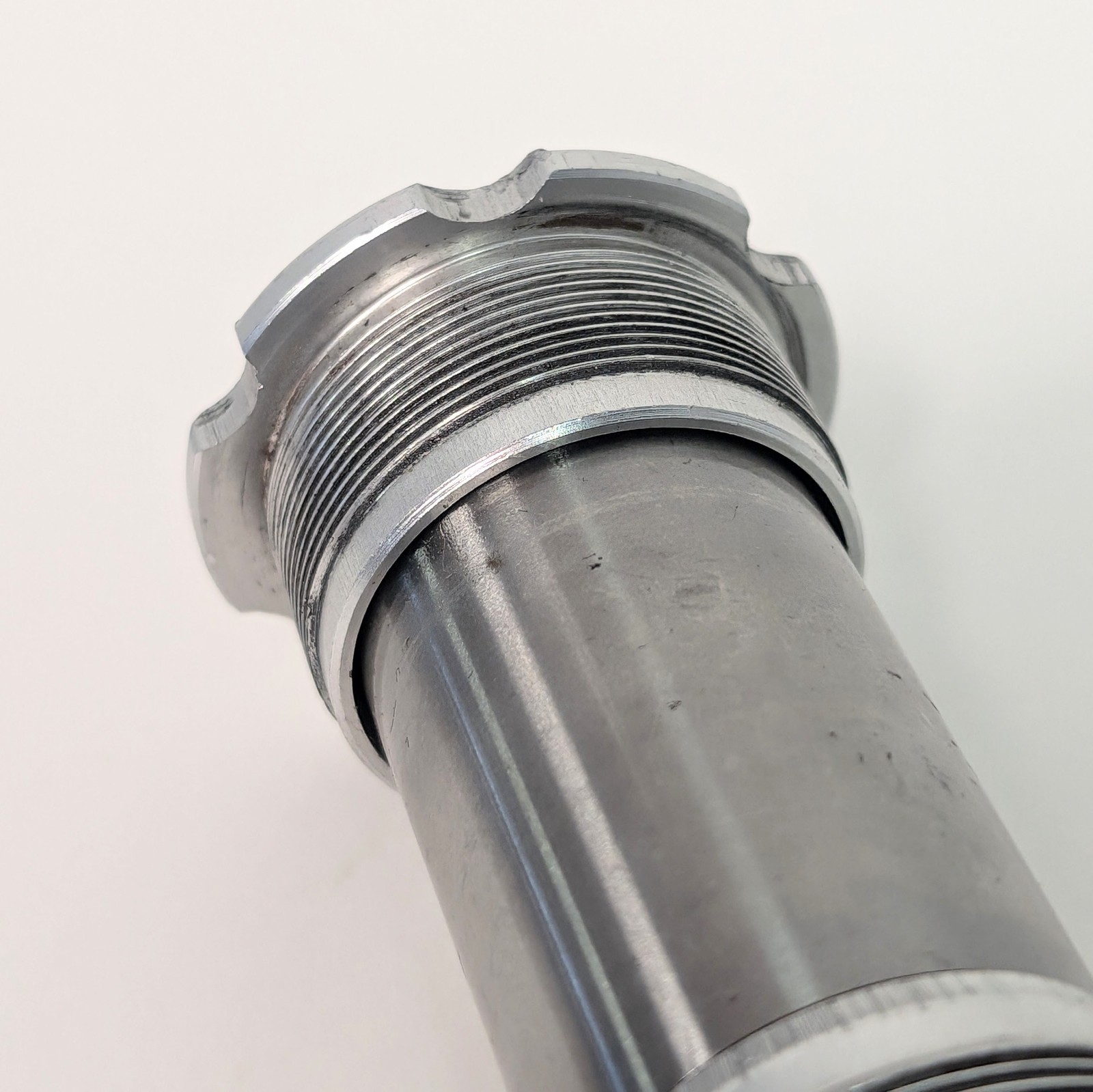 Campagnolo Veloce Square Taper Bottom Bracket 111mm English 1.37 x 24 Smooth VGC