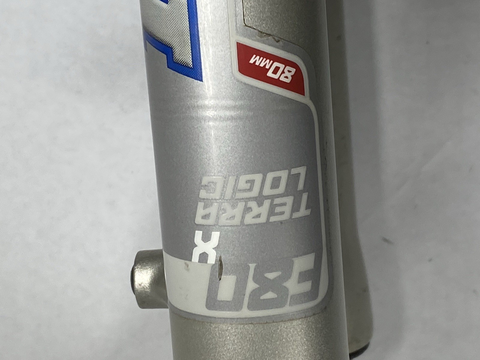 Fox Racing F80 X Terra Logic Straight 1-1/8″ 9 X 100mmQR 26″ MTB Fork
