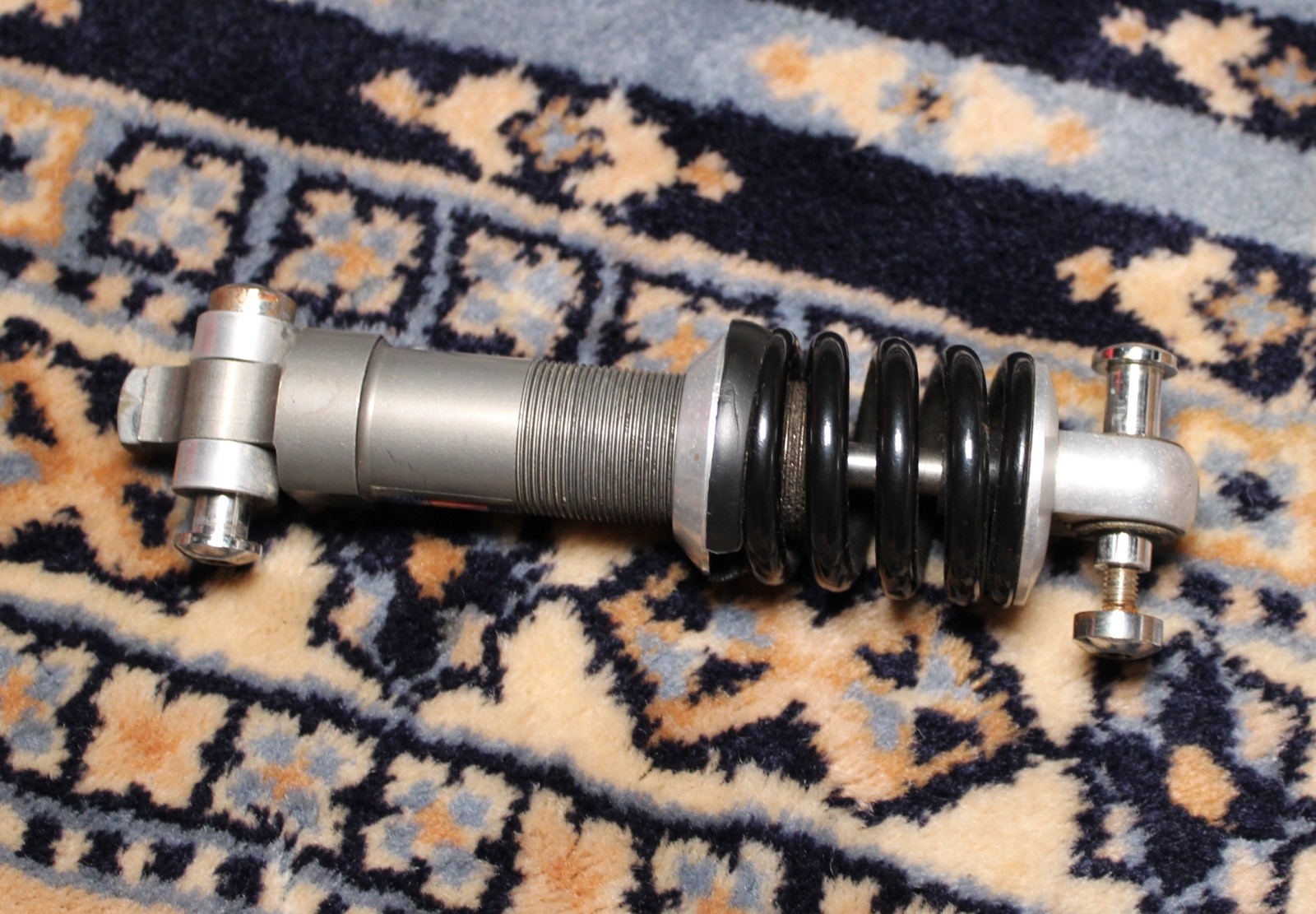 Vintage – Noleen NR Rear Shock Suspension Unit – NB-1650 Spring – Parts/Repair