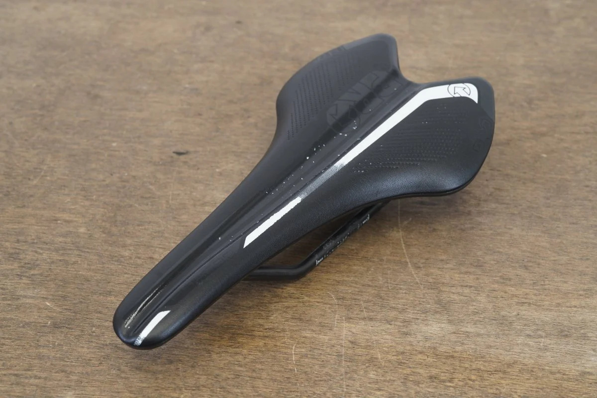 142mm PRO Falcon Carbon Rail Road Saddle 182g