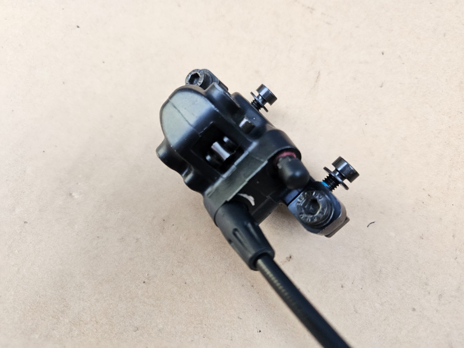 Tektro Auriga Comp Front Hydraulic Disc Brake Lever + Caliper working system