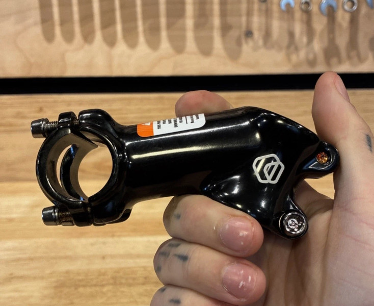 Dimension Threadless Stem – Black, 75mm, 35 degrees, shop NOS