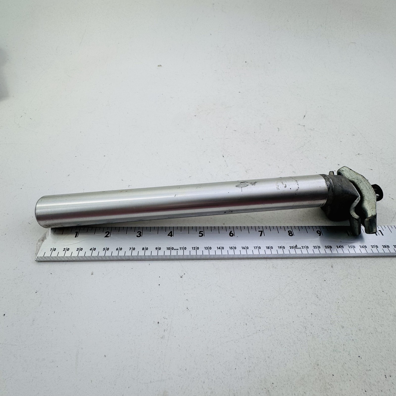 Vintage Strong Seatpost 26.6mm Silver Aluminum Japan 260mm Road MTB Bike A33