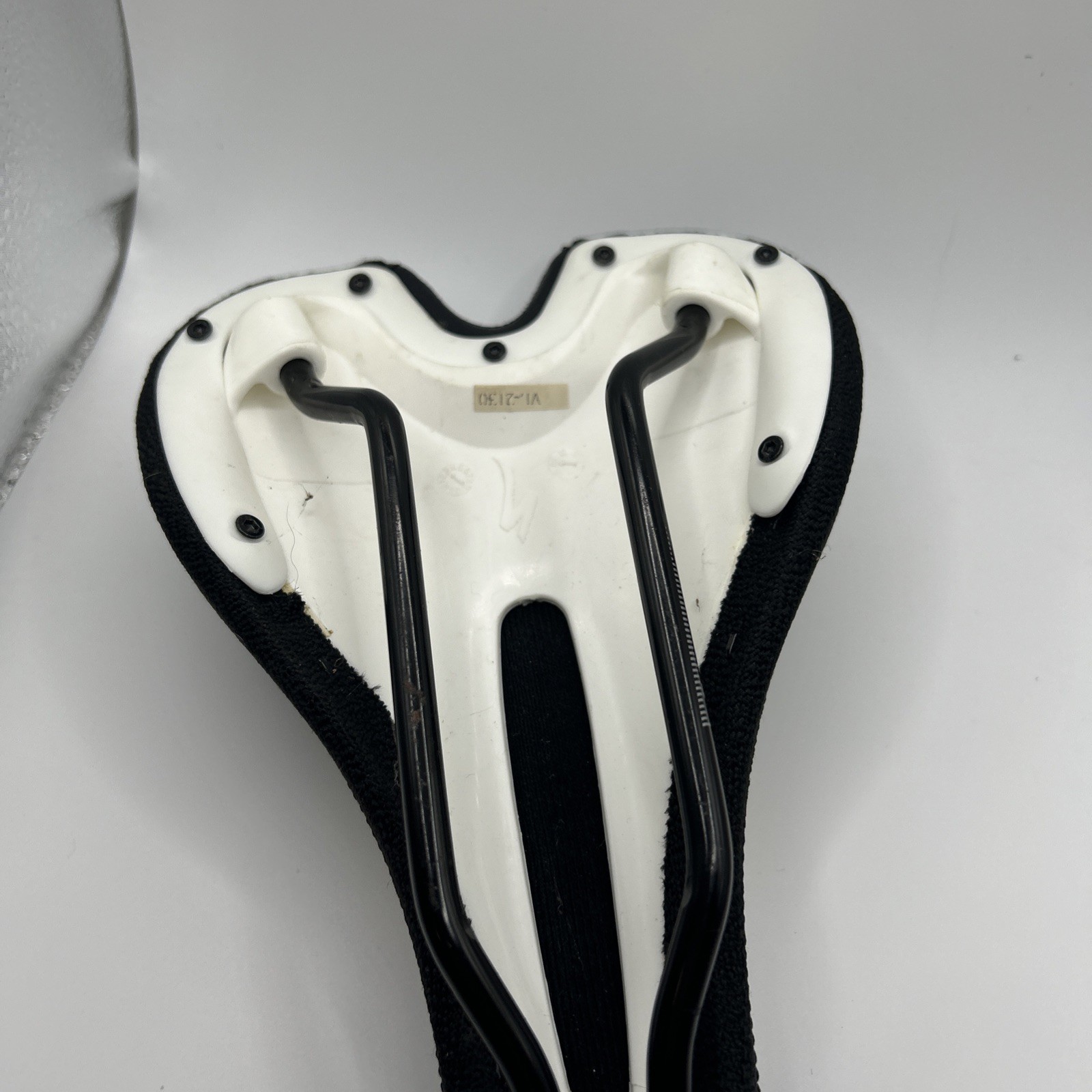 Specialized Saddle Seat VL-2130 Black And Mustard Yellow Used